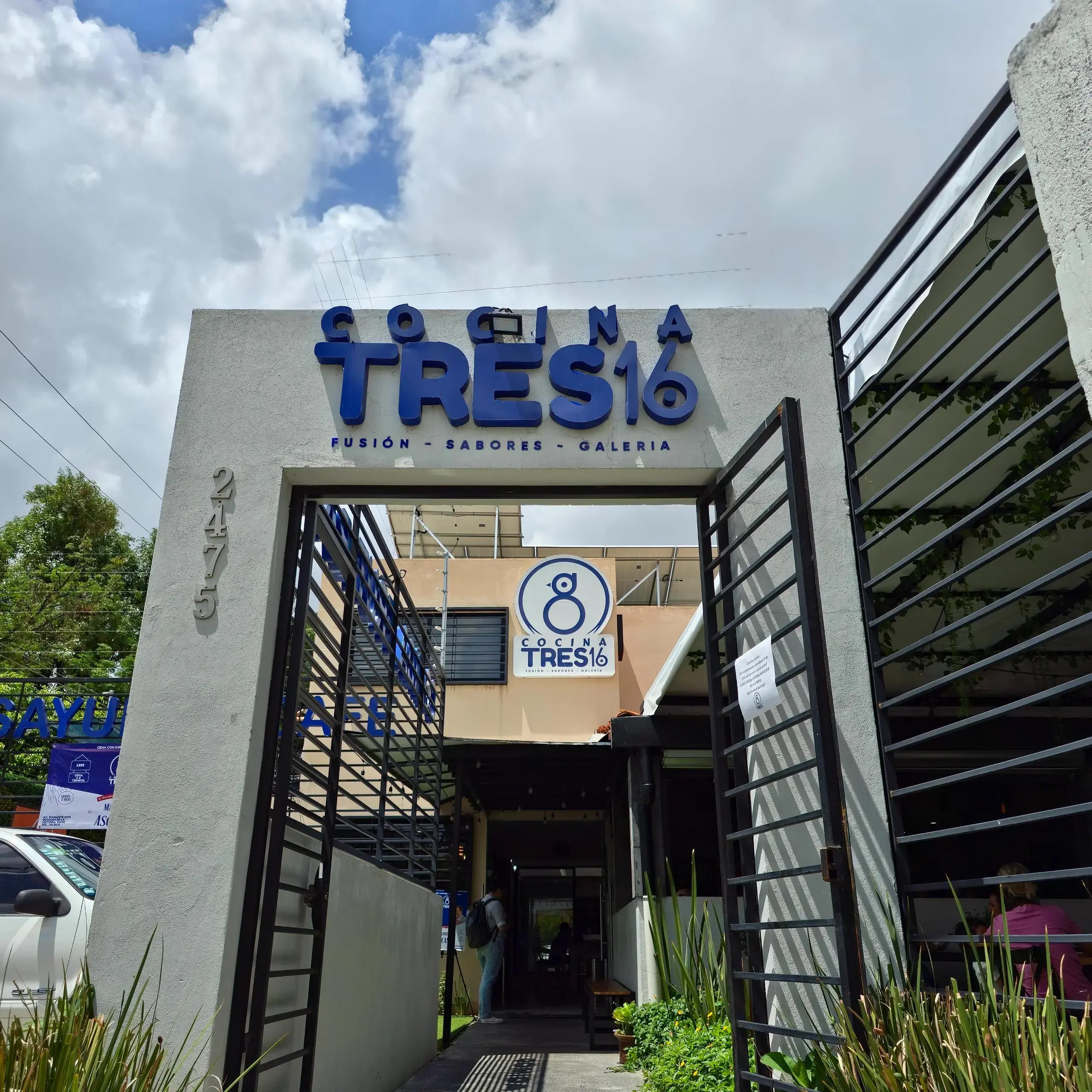Cocina Tres16